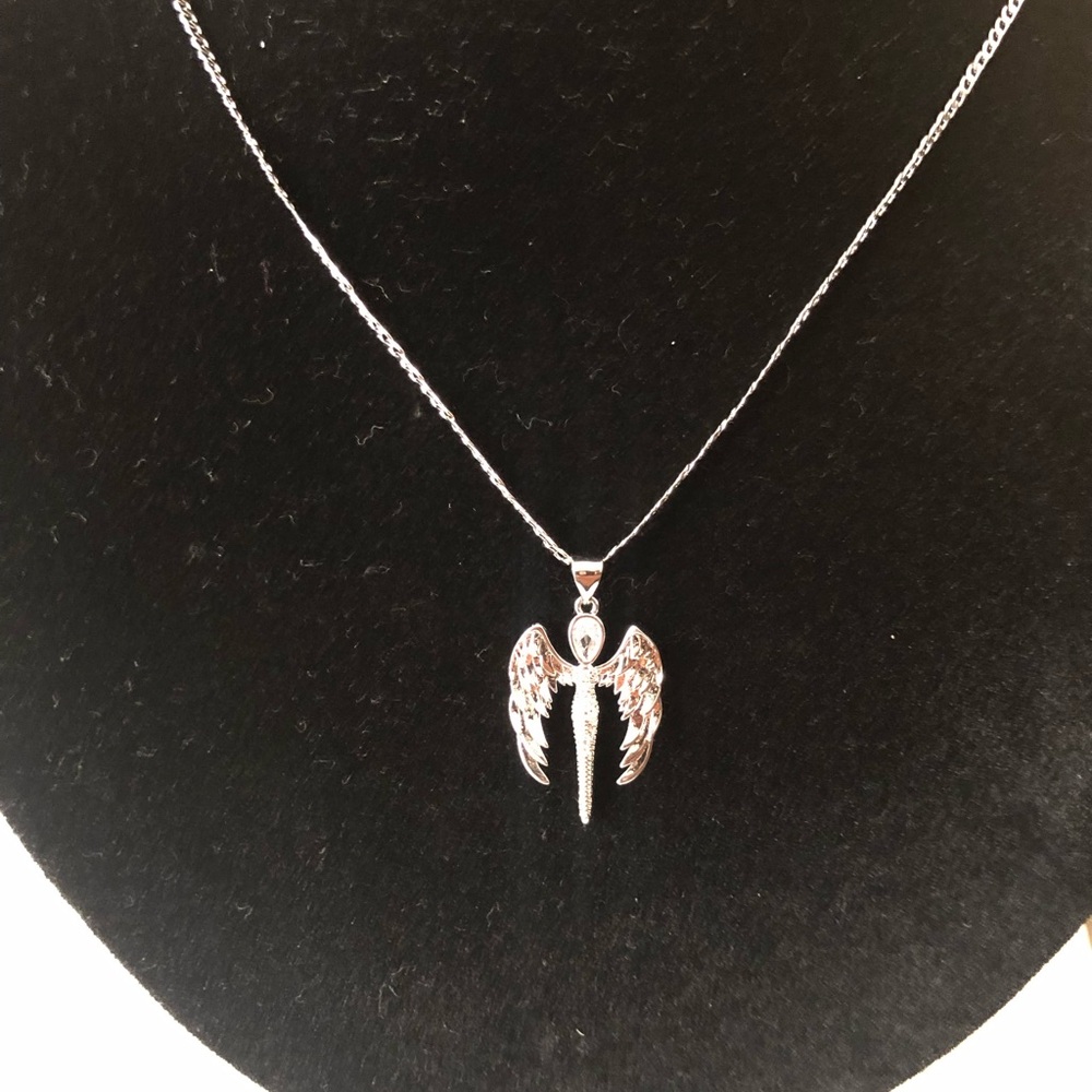 Silver Angel Wing Pendant Necklace